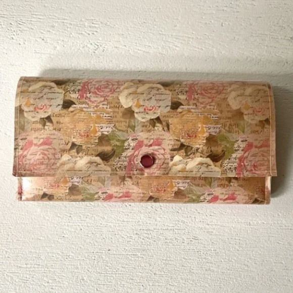 Handmade Roses & Flowers Laminated Paper Trifold Wallet Vegan Custom Upcycle - Picture 1 of 4